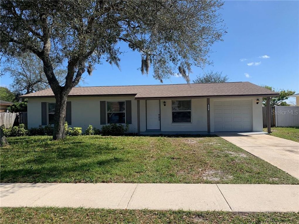 1887 Leslie Ann Ln