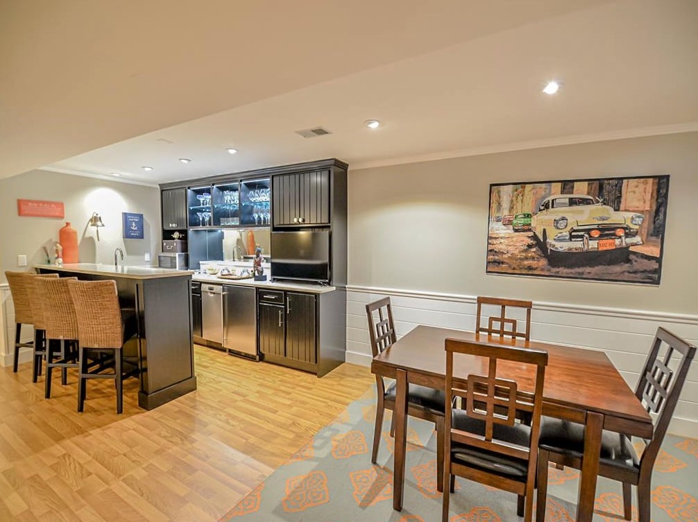 8 Puritan Dr