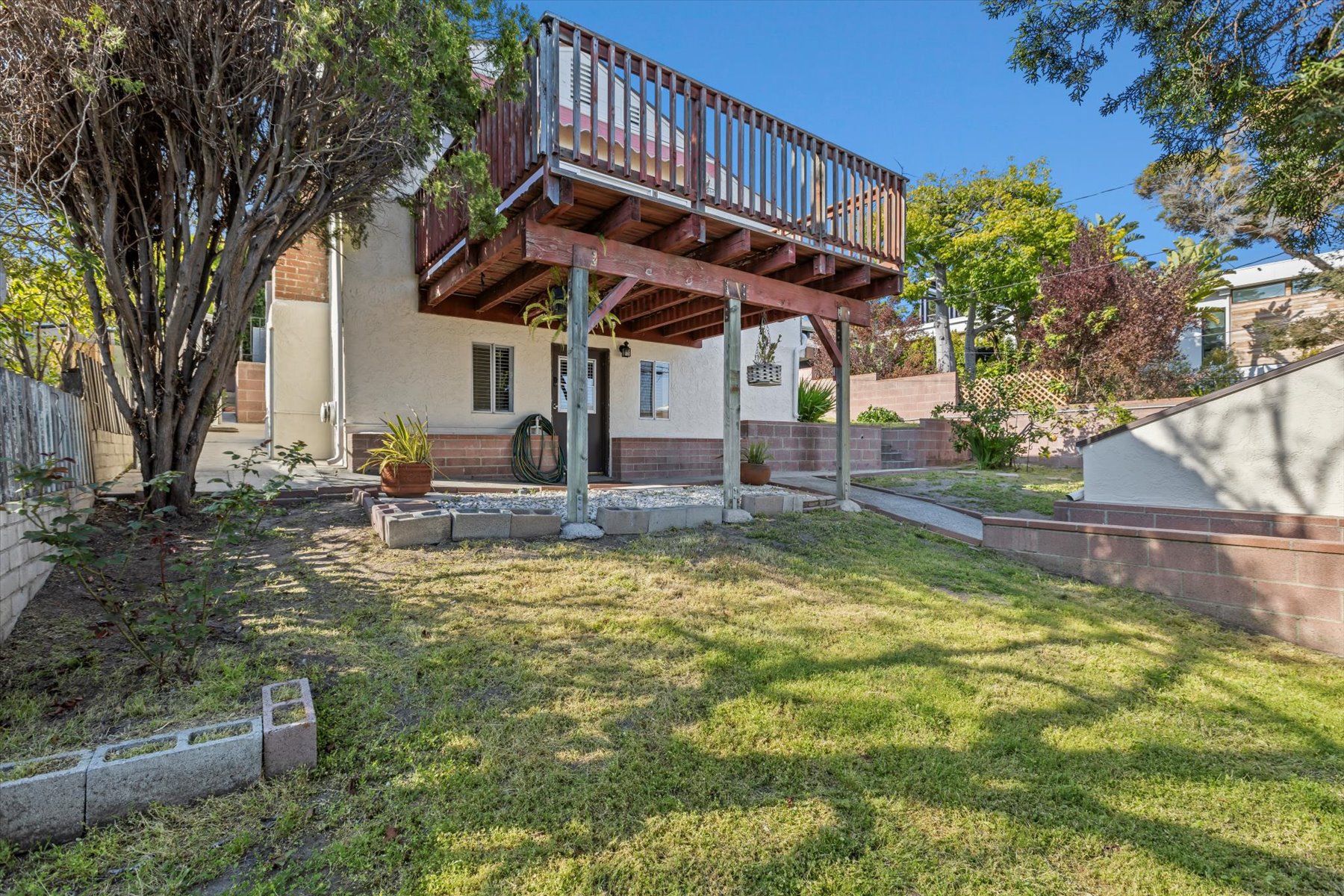 711 Pier Ave, Ocean Park