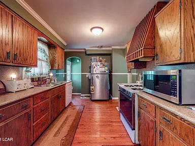 19 Sunset Dr