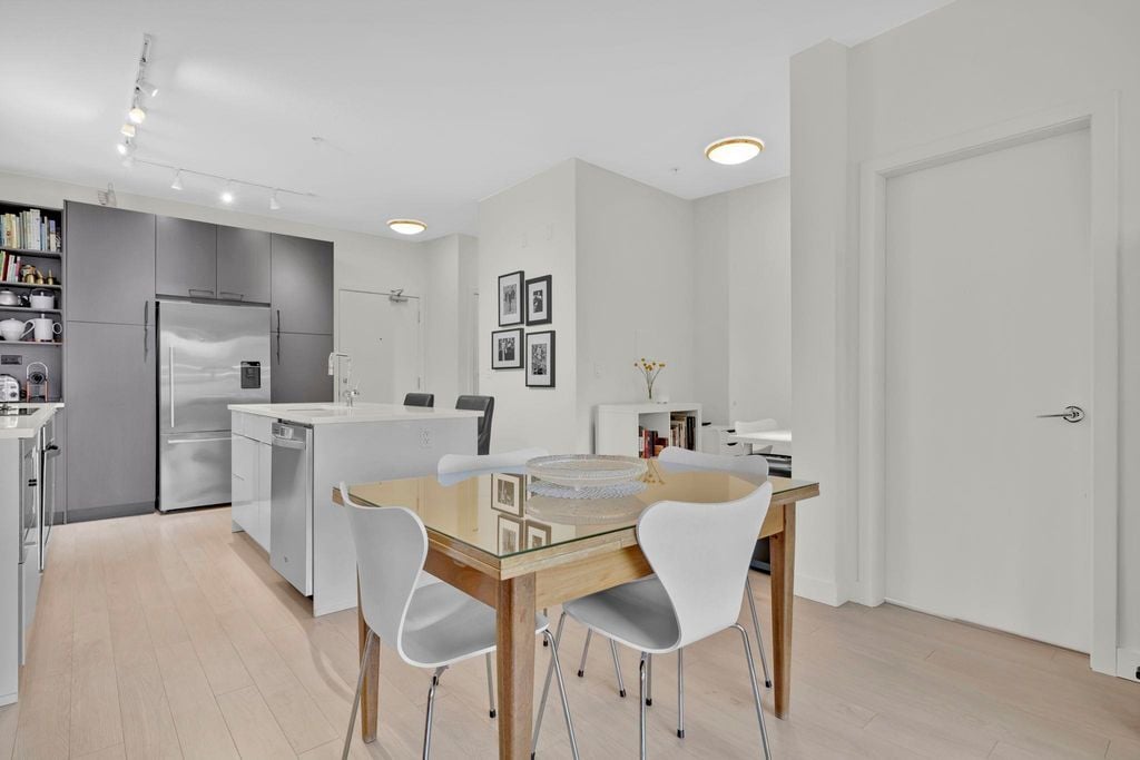 1621 Hamilton Ave, #407