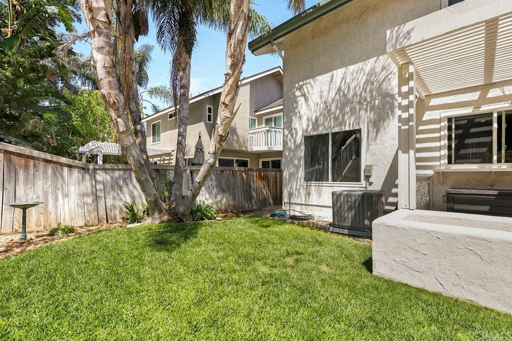 22242 Pewter Ln