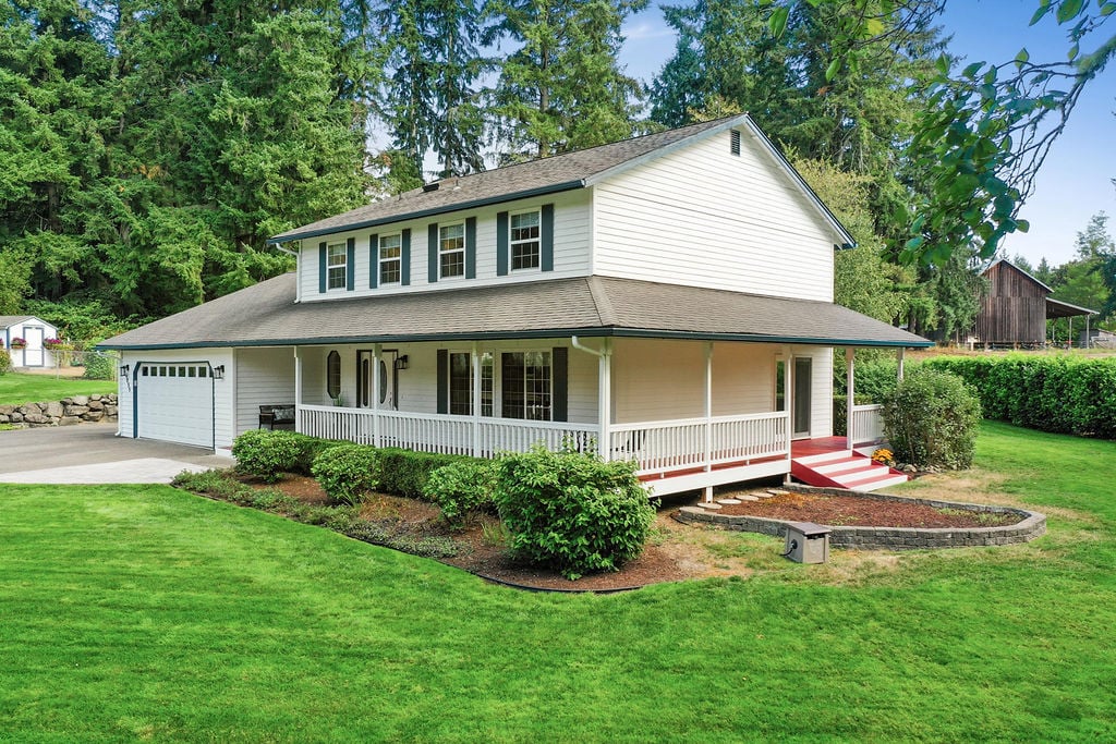 3055 NW Colonial Lane