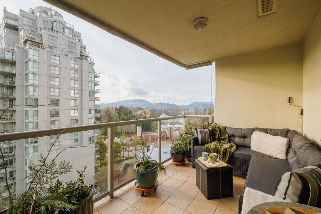 235 Guildford Way, #1003
