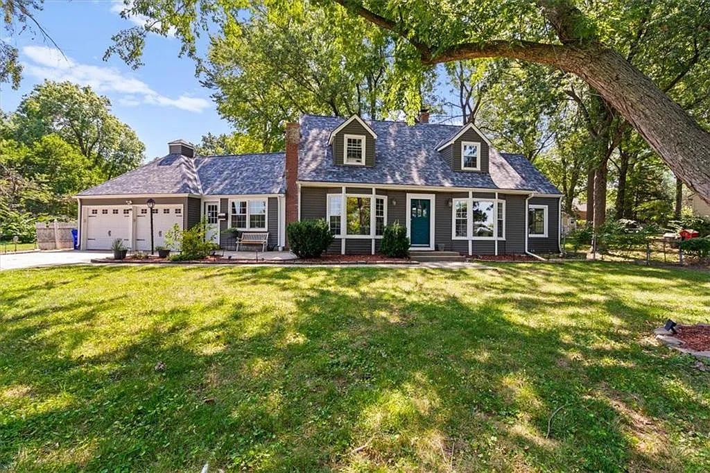 8301 Shawnee Mission Pkwy