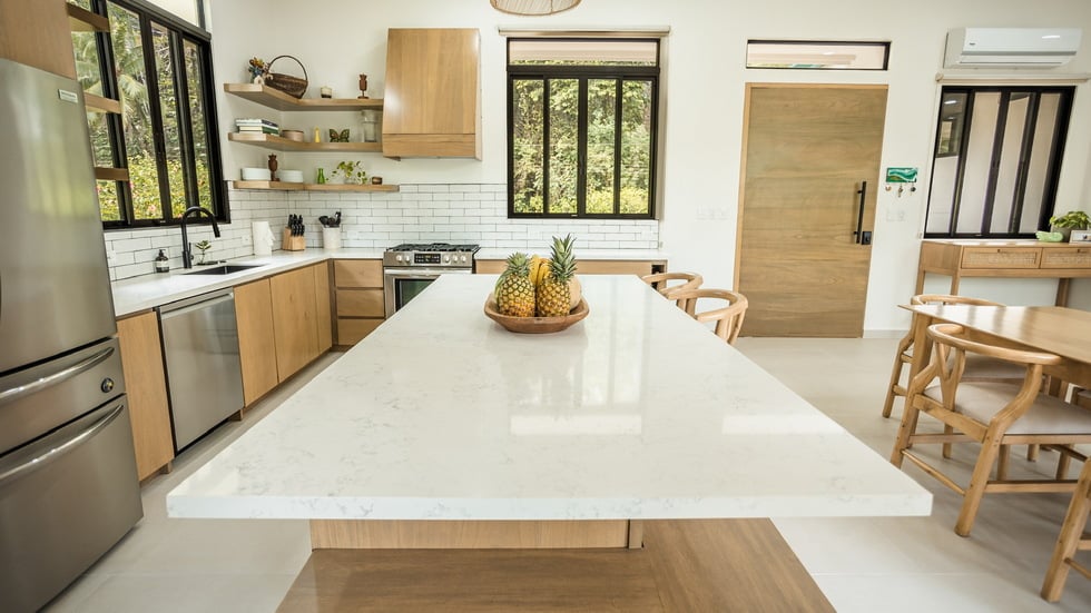 Luxury Riverfront Residence in Playa Dominical Walk to the Beach