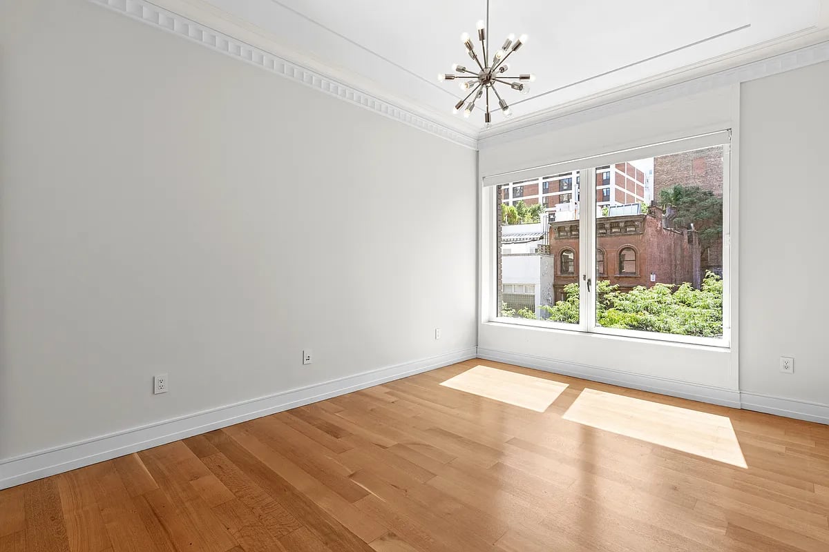 33 E 74TH Street 5A