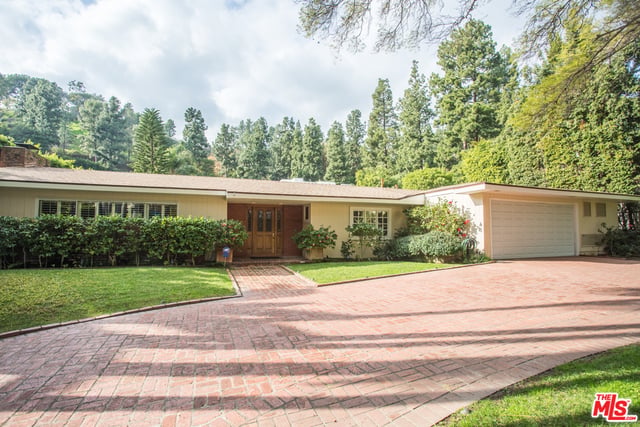 1223 Coldwater Canyon Dr