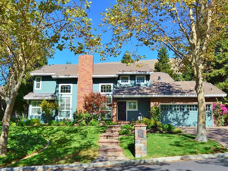 4097 Sugar Maple Drive