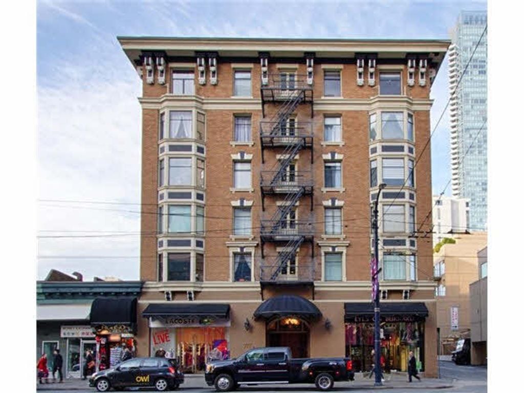 777 Burrard St, #21