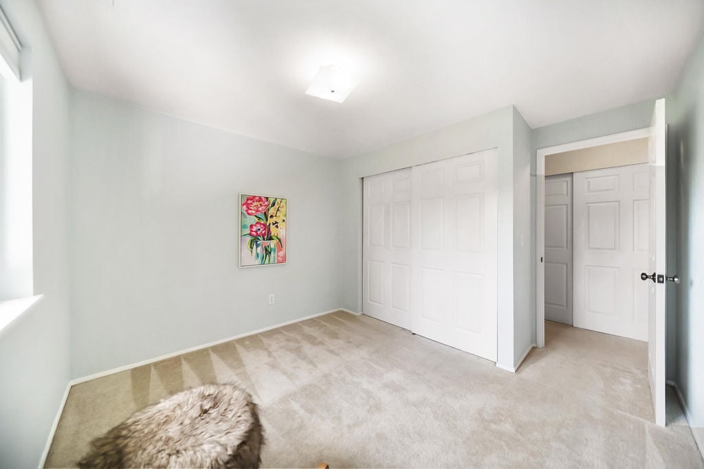 3055 NW Colonial Lane