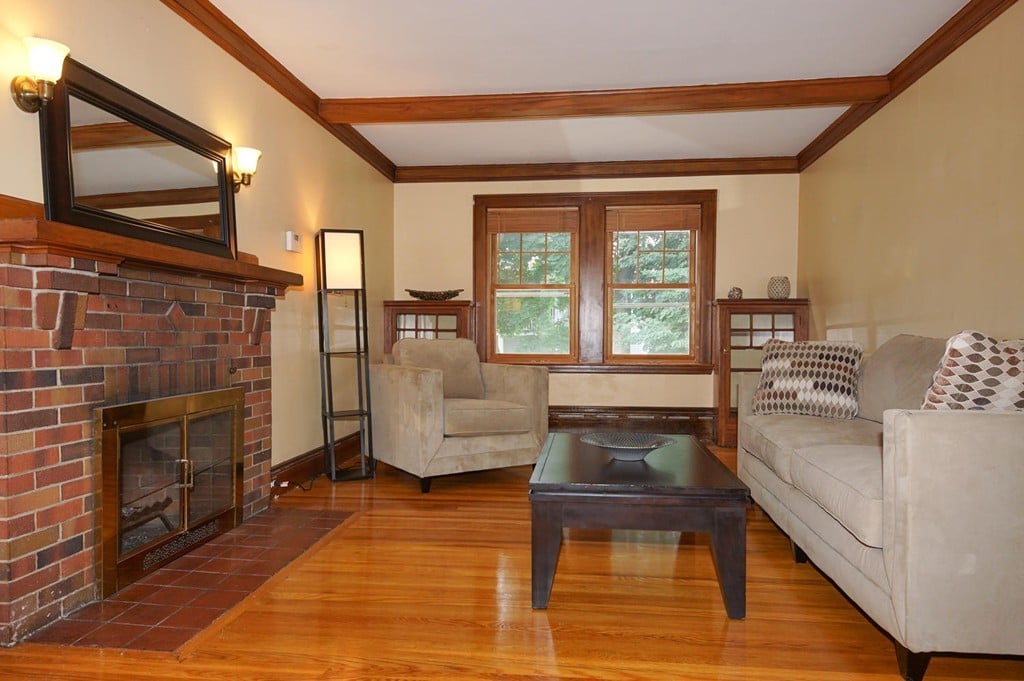 82 Bay State Rd