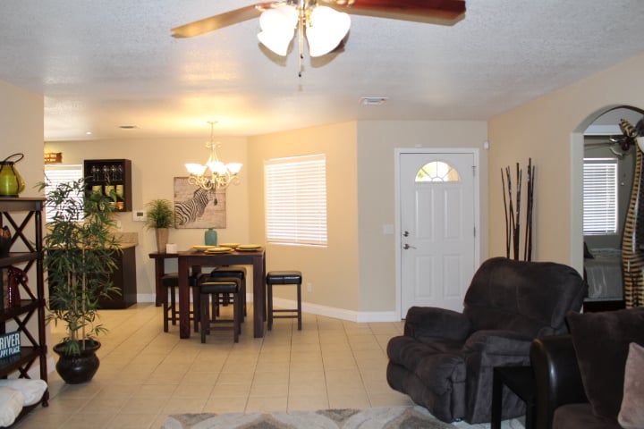 2910 Simitan Dr. 