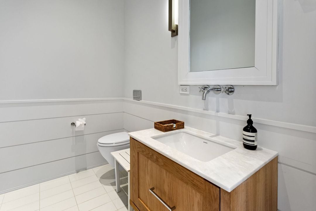 37 Georgica Rd