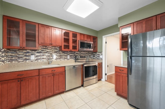 2845 Seminole Rd