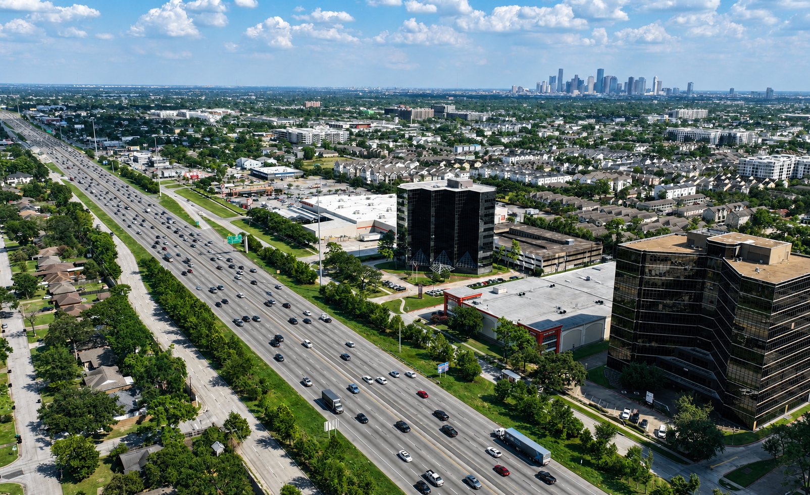 Park Cntl Plaza - 1111 N Loop W
