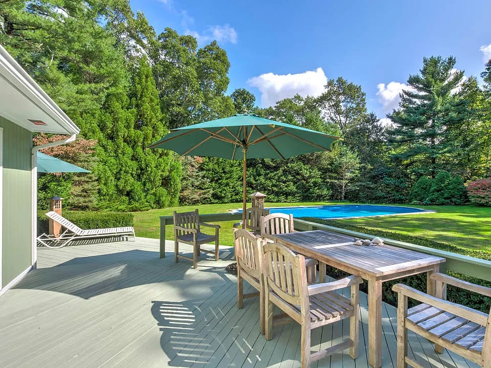 1 Colony Ct