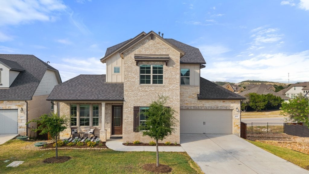 6800 Empresa Dr