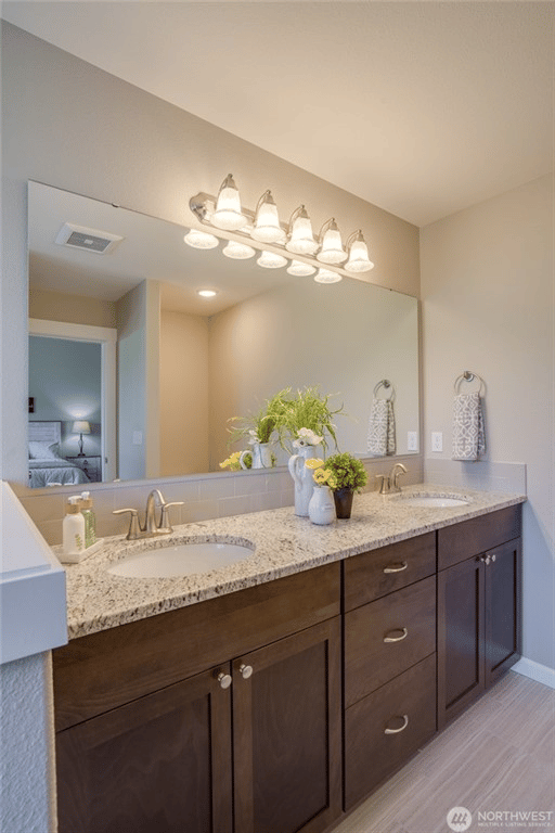 36 Manzanita Dr