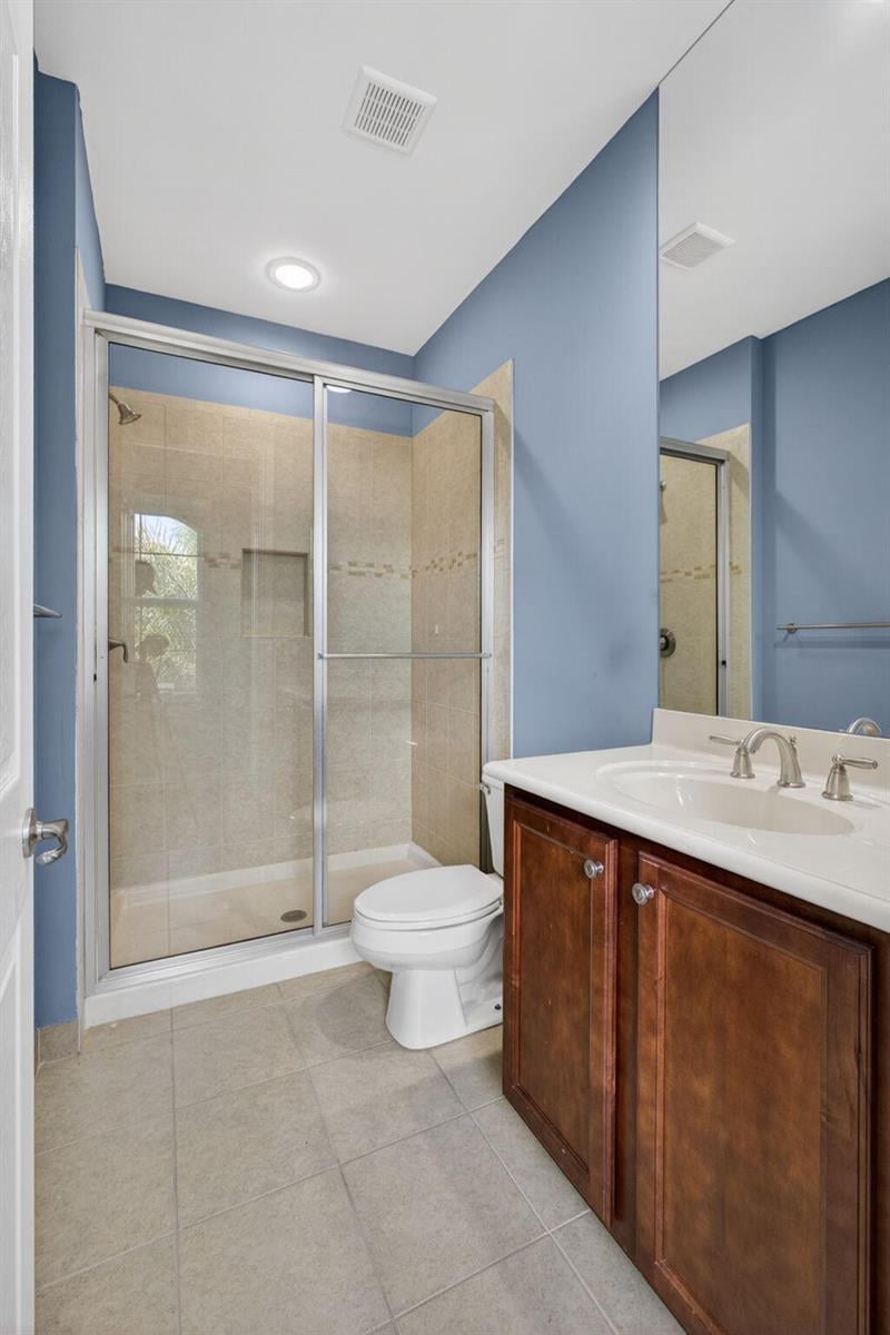 11135 Lynwood Palm Way