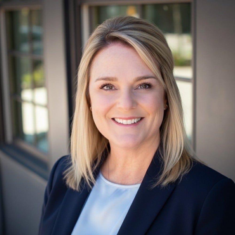 Lynzi Kiser Swanee, GA Real Estate Agent Headshot