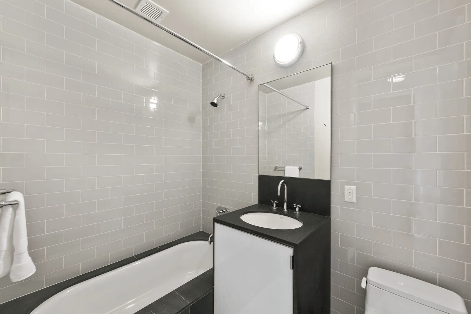 240 Park Ave S #11B