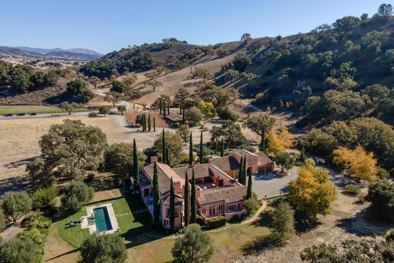 1155 Alisos Rd