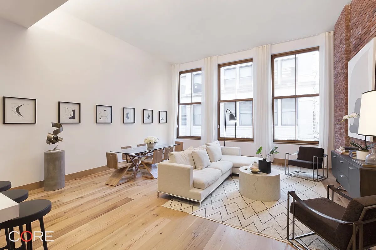 60 White Street Unit: 2E