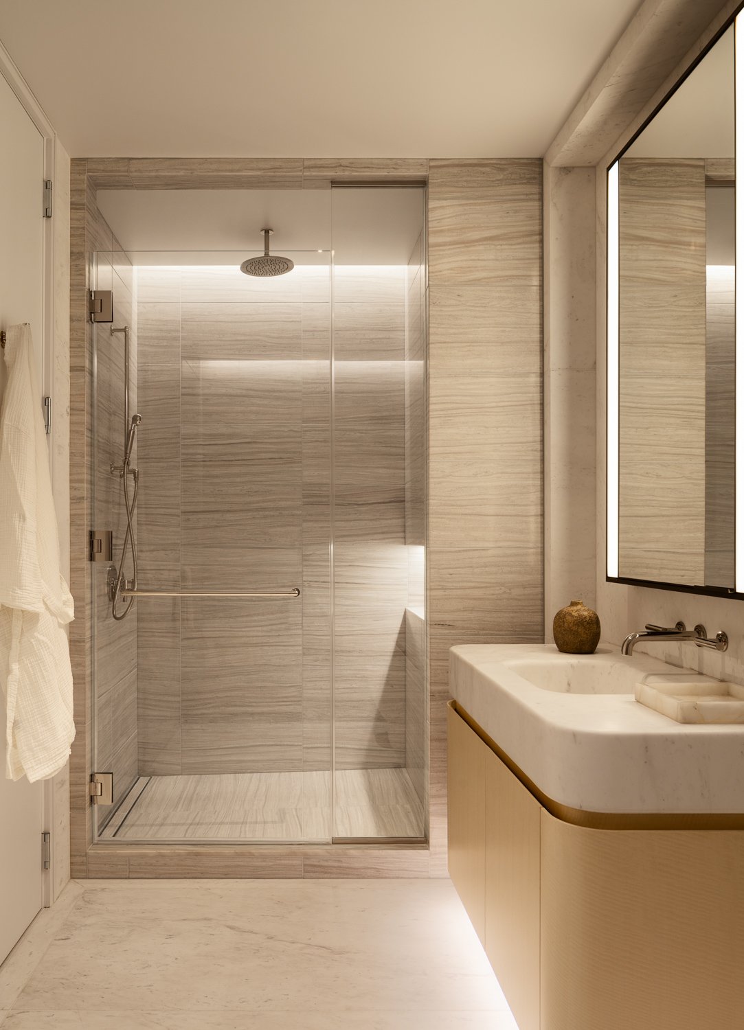9900 S Santa Monica Blvd Unit: PHE
