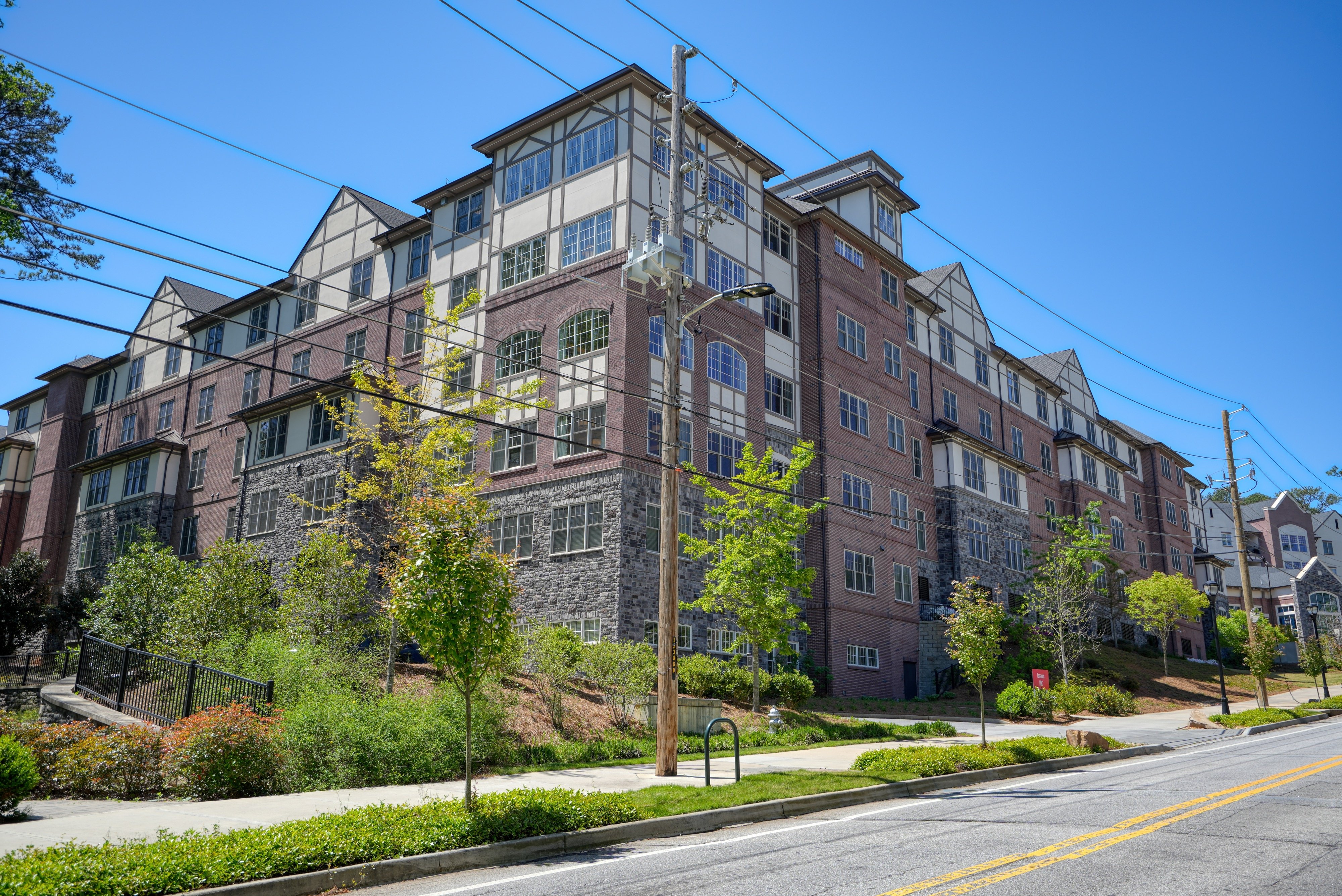 1010 Midtown building exterior