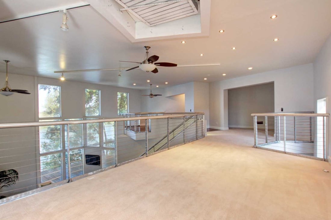 River Front Luxury Modern Home at 6333 Garden Highway!