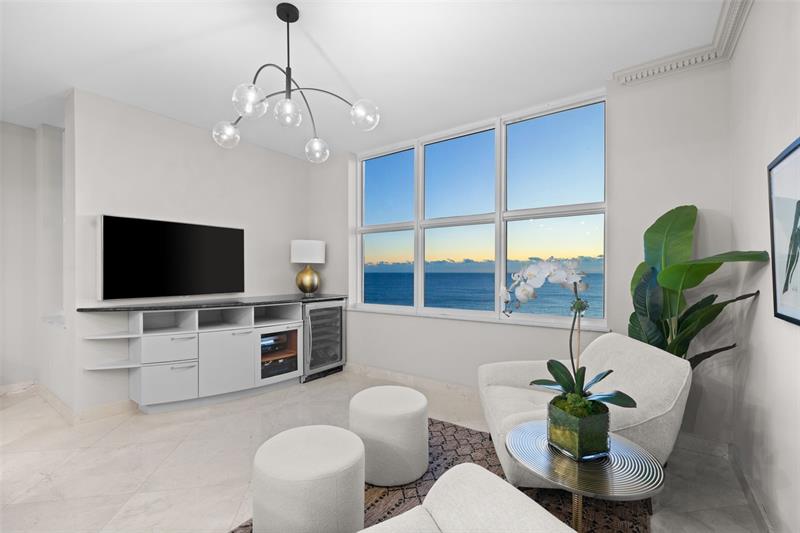 2100 N Ocean Blvd: Unit 18D