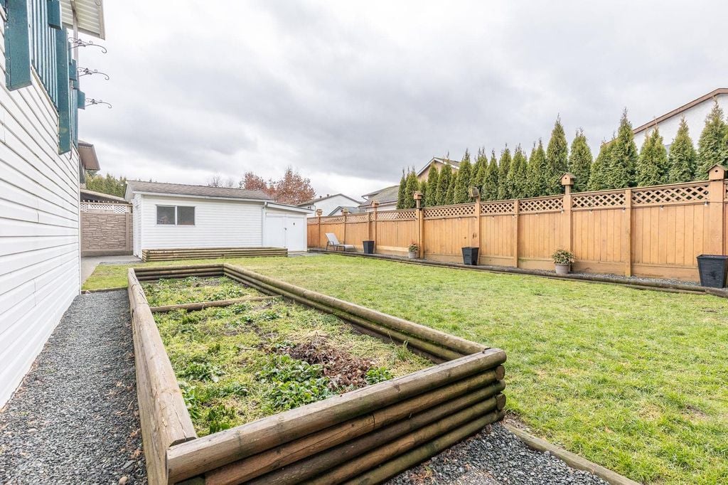 45440 Spartan Cres