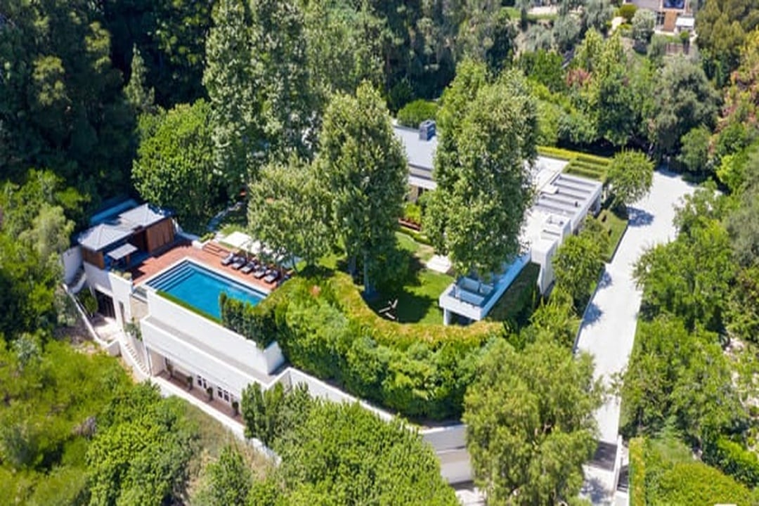 Blissful Manor