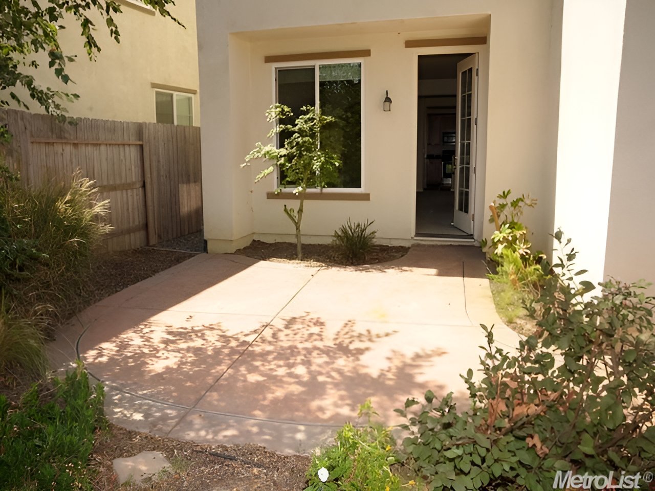 2122 Smokestack Way Sacramento, Ca 95833 -Sold- Rep. Buyer