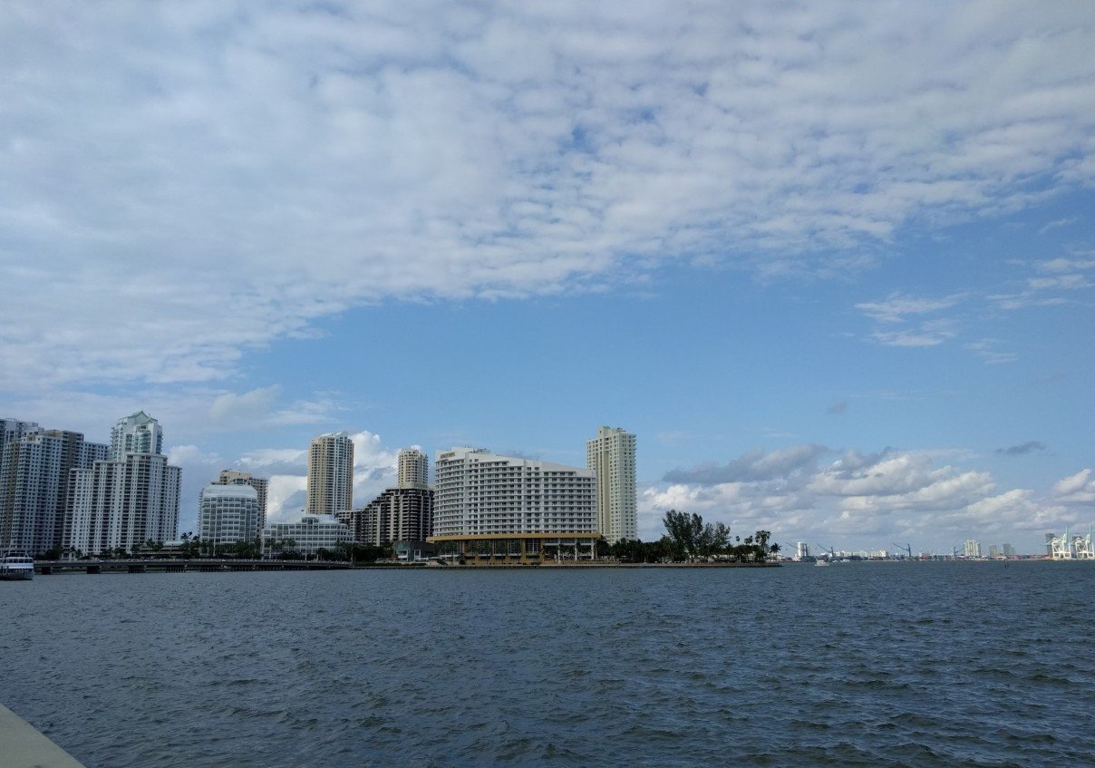 April 2025: Mandarin Oriental in Brickell Set to Close for 850-Foot Tower Development