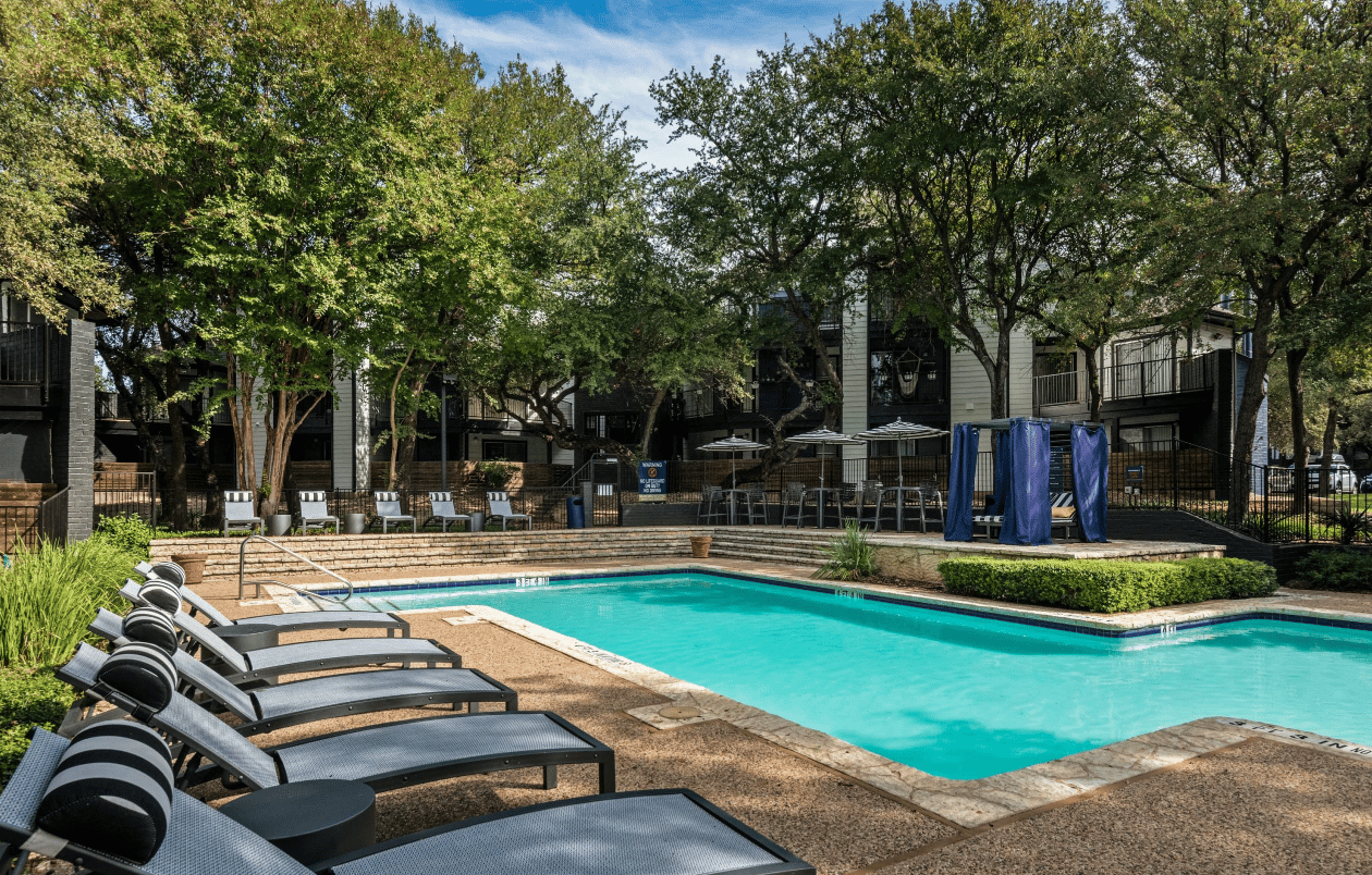 Enjoy Up To 8 Weeks Free!*Discount is applied for the first 2 months. 