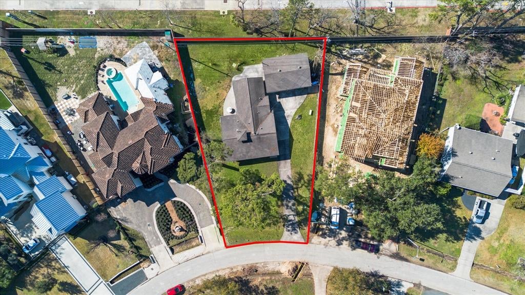 761 Sue Barnett Dr