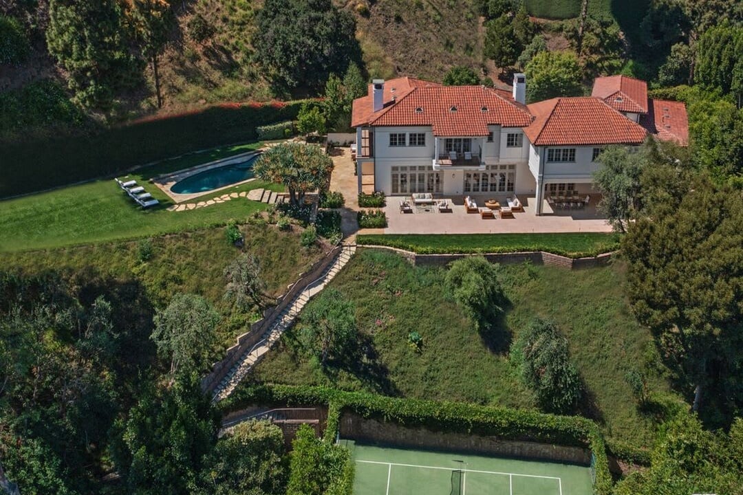 Opulent Serene