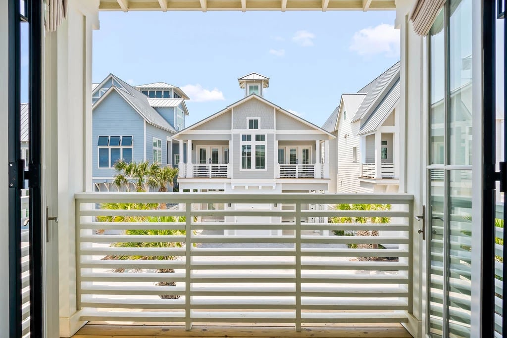 Coastline Drive - Custom Residence 
