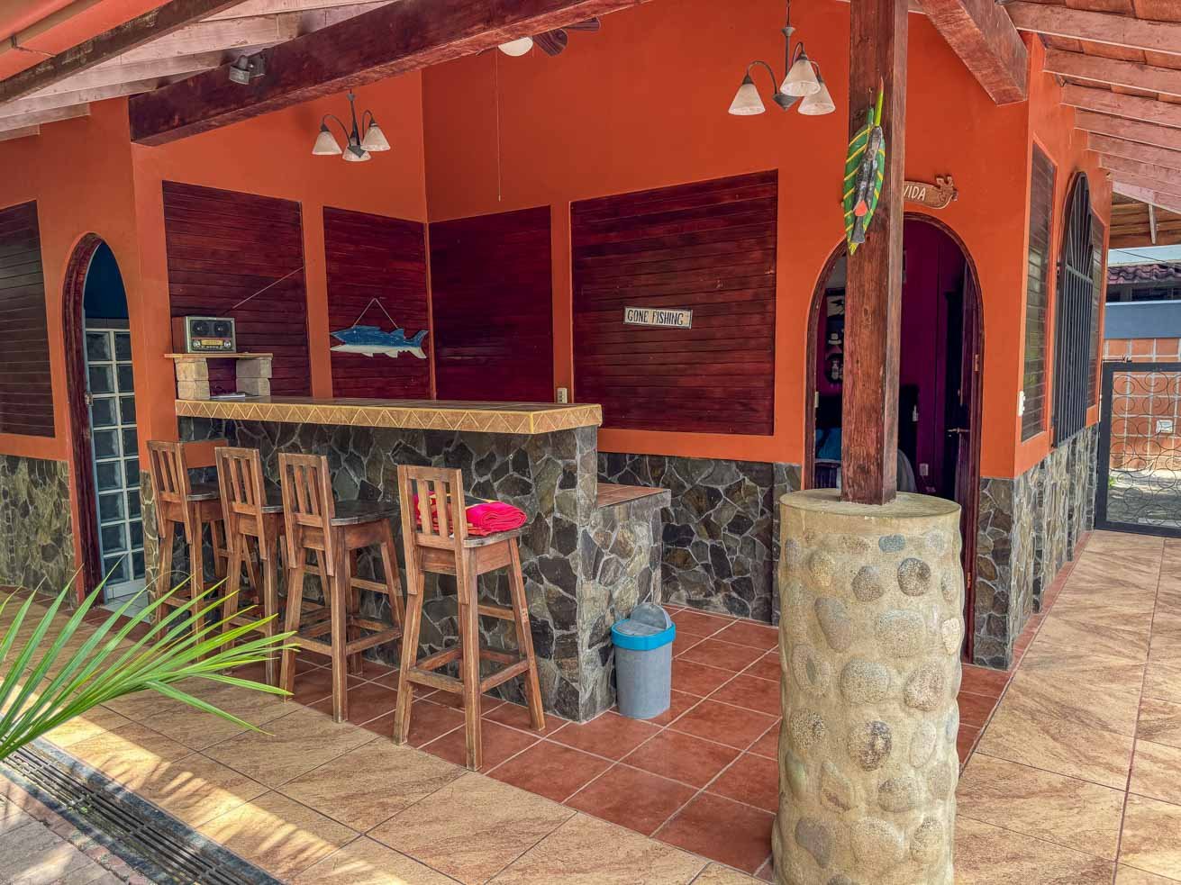 Ojochal Mountain View Home with Pool, Guest House & Gardens