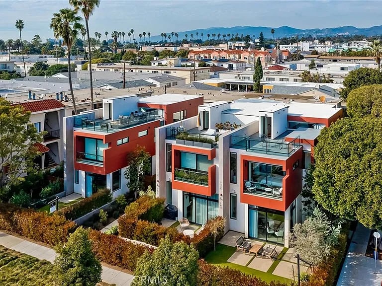 1329 California Ave #103