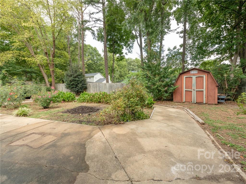 4601 Butterwick Ln