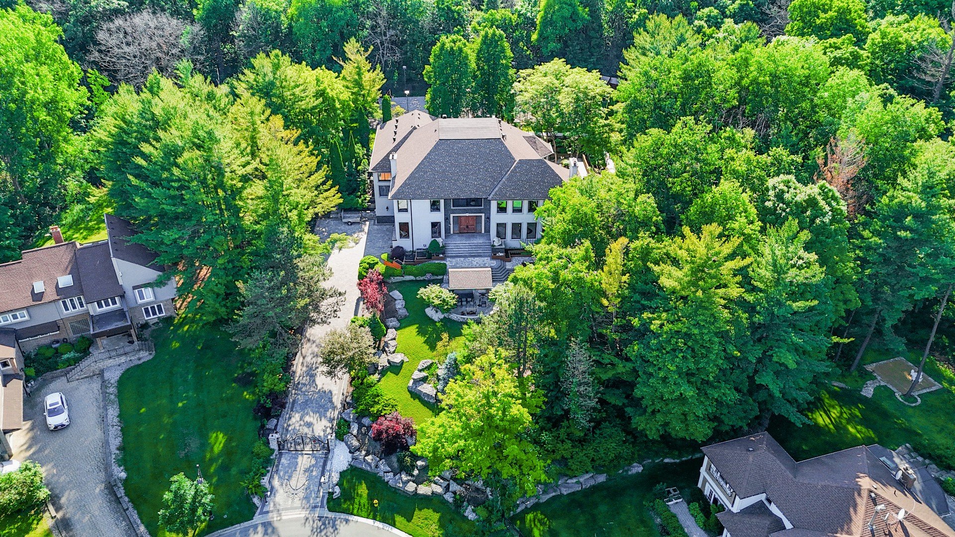 Prestigiously Situated In Woodland Acres