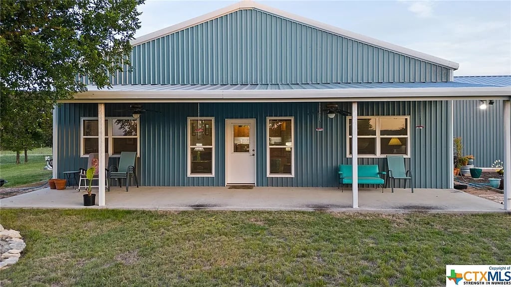 351 Buck Hill Cv