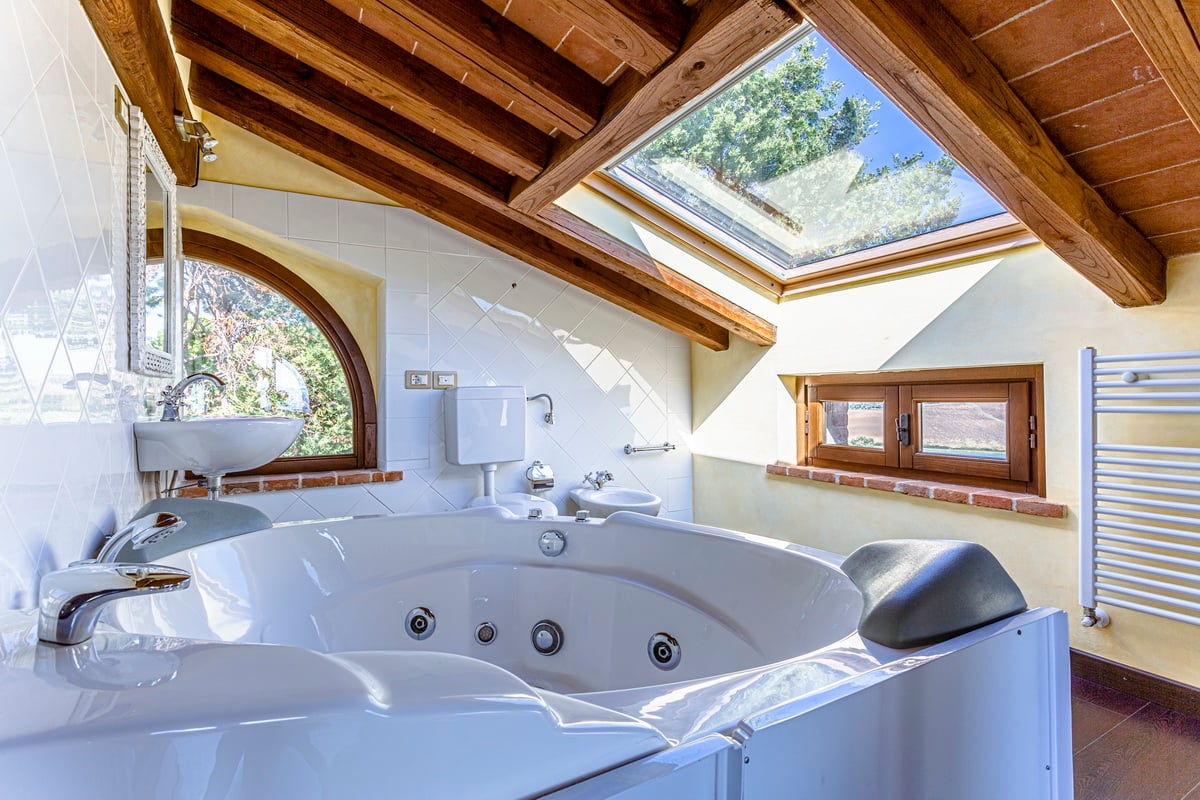 Beautiful Ranch with 2 Pools 