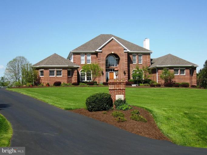 663 Nalls Farm Way