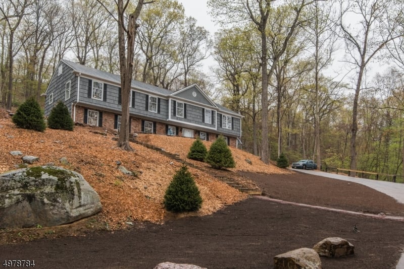 54 Green Hill Rd