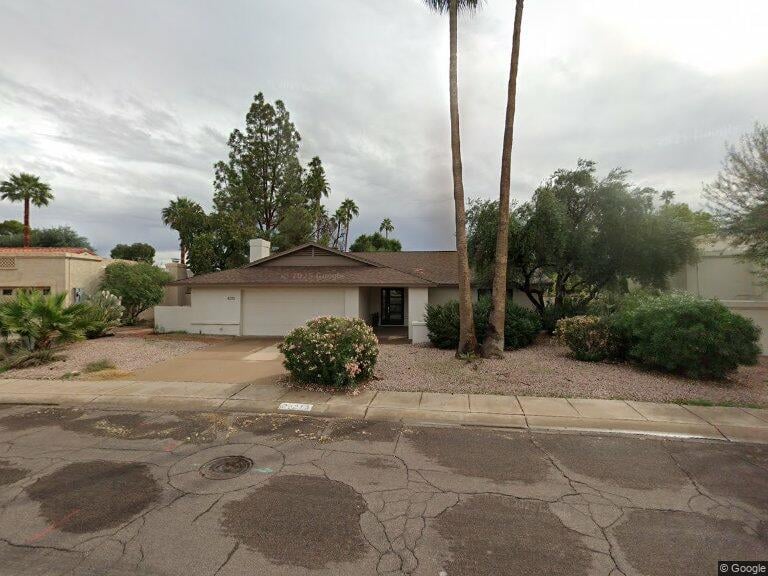 8213 E Morgan Trl