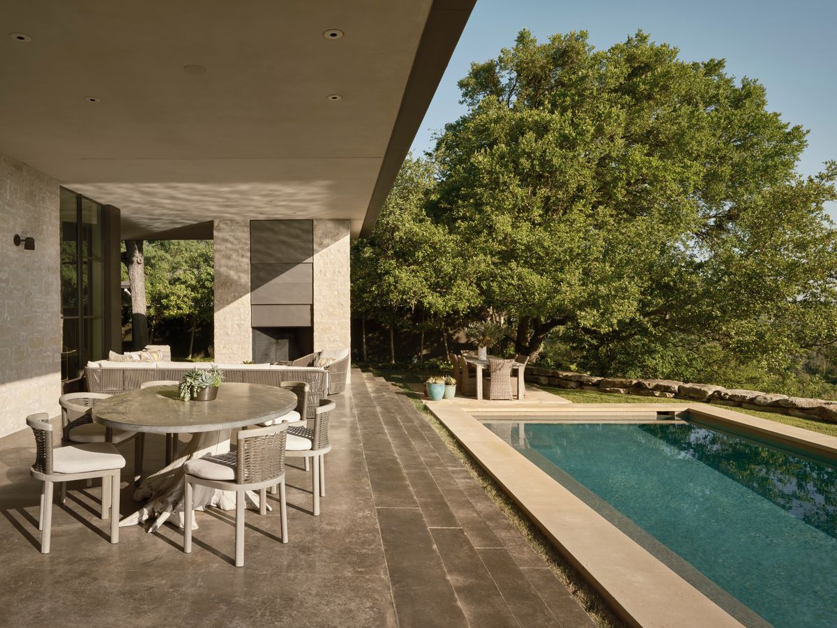 STRATFORD LAKESIDE SANCTUARY